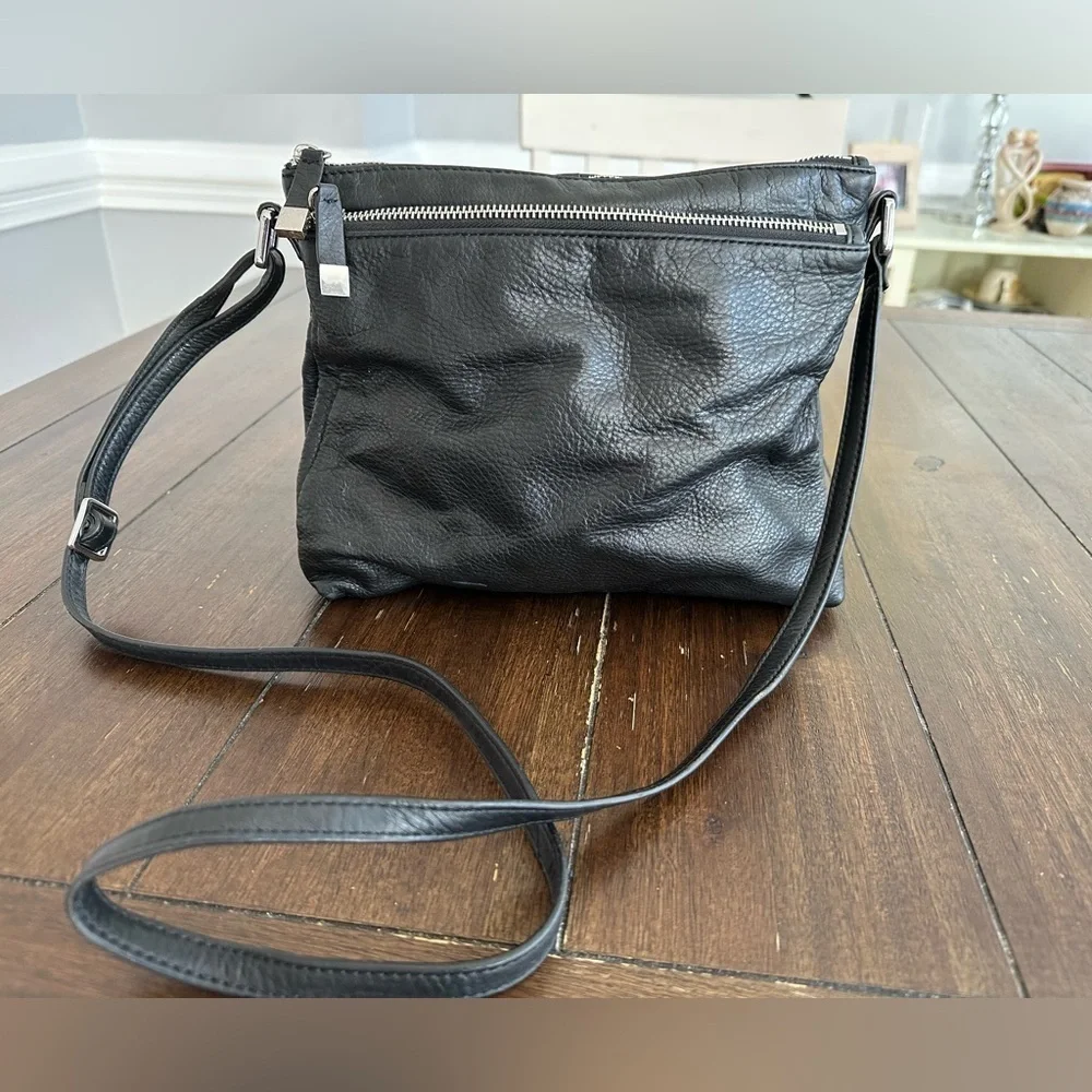 Margot cross body bag